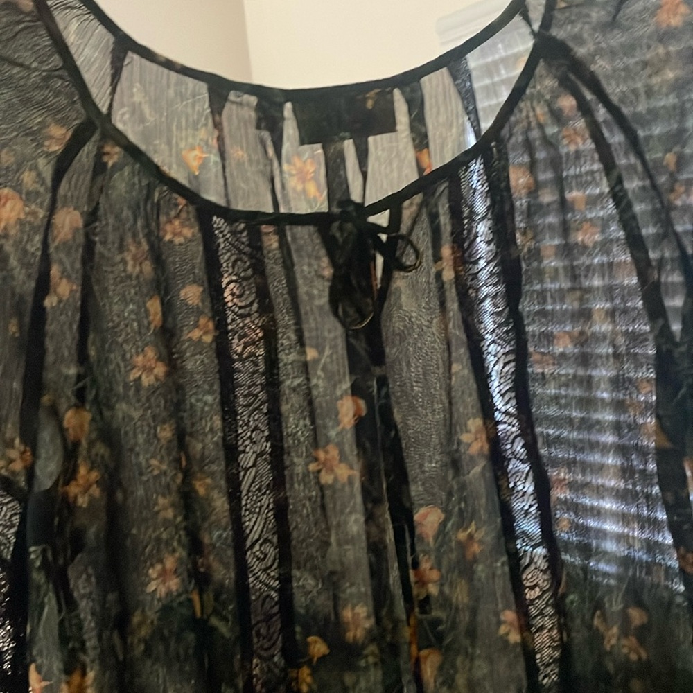 Princess Vera Wang translucent blouse